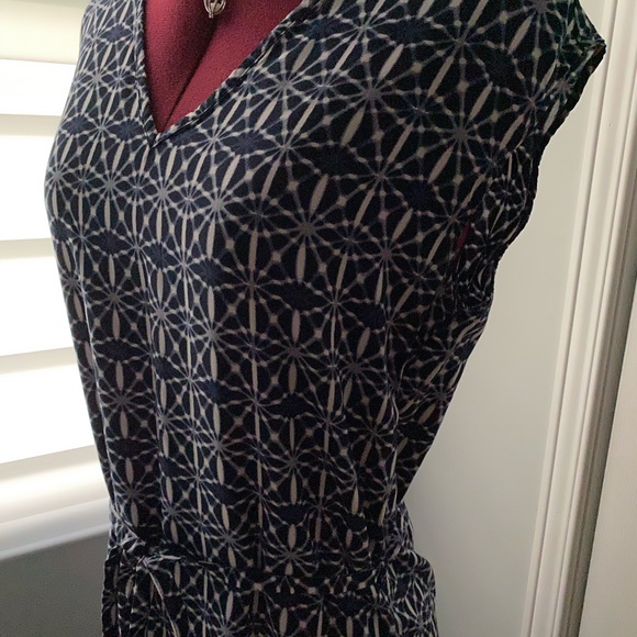 🌺 Joe Fresh Mid-length Dress with Pockets! - Picture 3 of 6